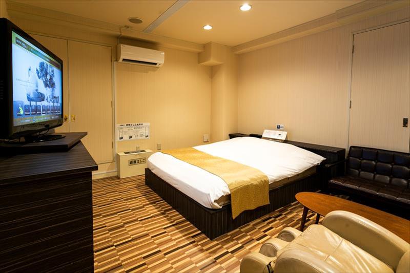 Room 305